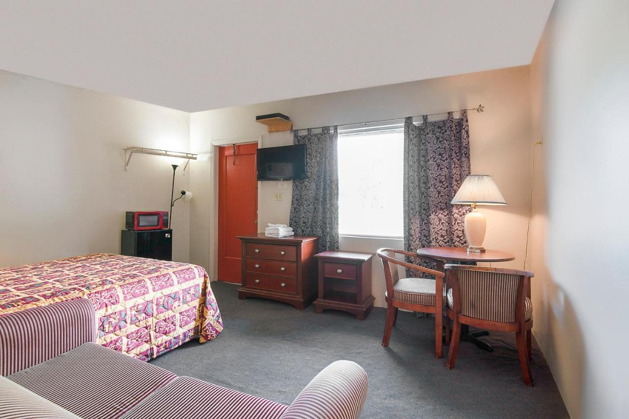 Hotel O Near Fanning Springs State Park Us Hwy 98 Old Town 外观 照片