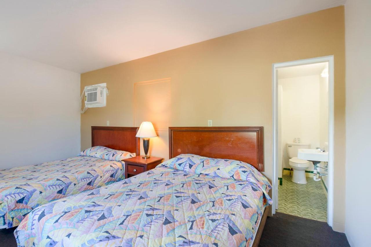 Hotel O Near Fanning Springs State Park Us Hwy 98 Old Town 外观 照片