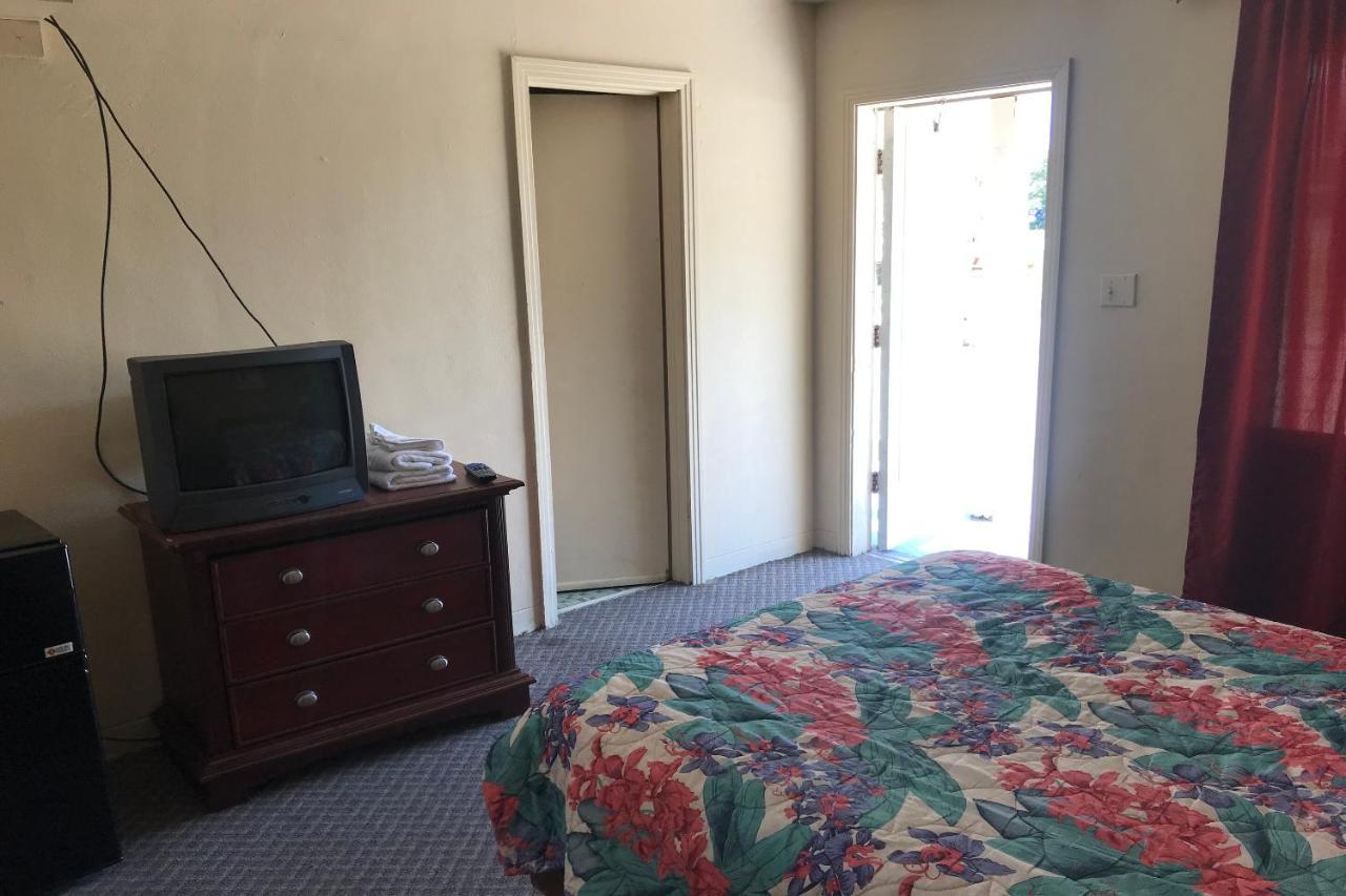 Hotel O Near Fanning Springs State Park Us Hwy 98 Old Town 外观 照片