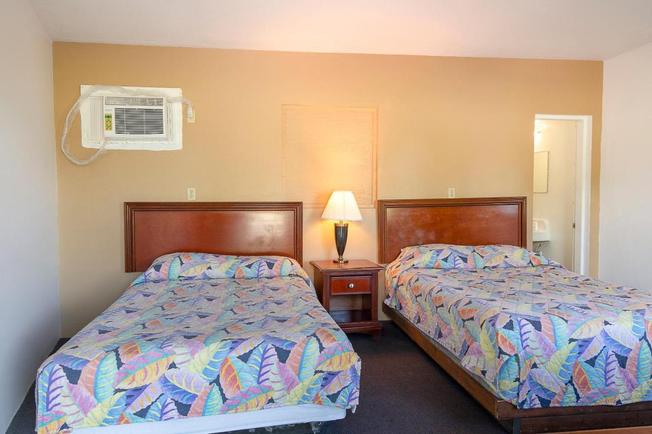 Hotel O Near Fanning Springs State Park Us Hwy 98 Old Town 外观 照片